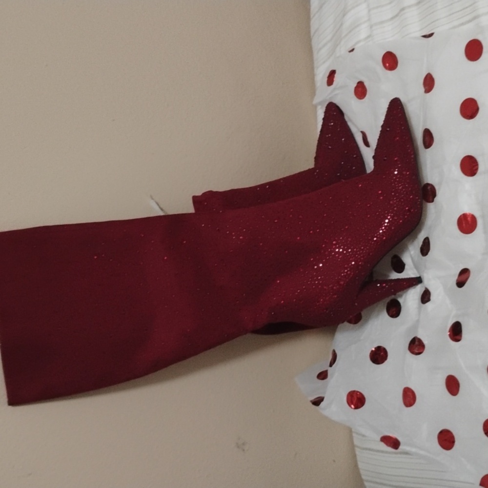 Jessica Simpson Red Boots - Picture 3 of 5
